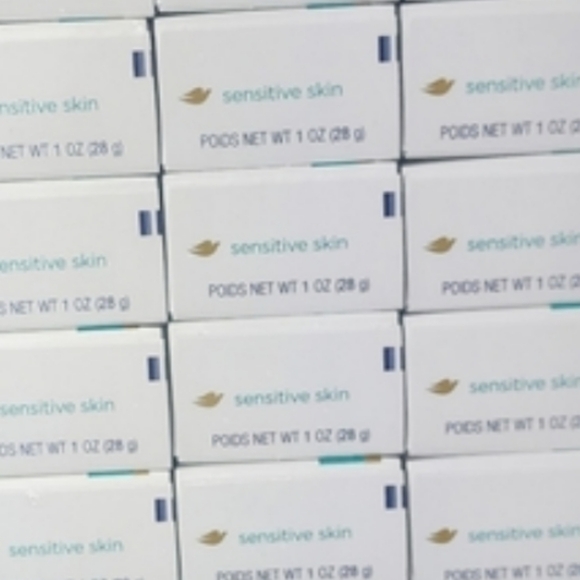 Dove 🕊  Soap bars - Picture 4 of 4